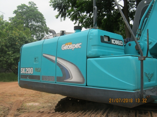 ขายแมคโคร KOBELCO sk200-8 super