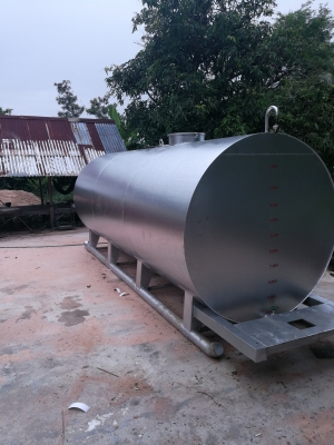 ขายถังน้ำมัน9500 ลิตร พร้อมตู้จ่าย พร้อมใช้