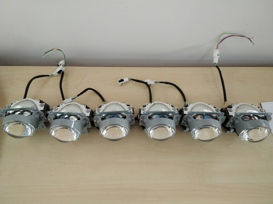 โคมไฟหน้าฟอร์จูนเนอร์