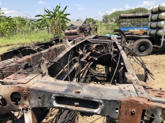 มี 10 เส้น เส้นละ 55,000 บาท คัสชี 10 ล่อหัวลาก BENZ ยาว 6.5 เมตร เอกสารเล่มทะเบียน ม.79  อยู่ จ.นครปฐม โทร 0610710295