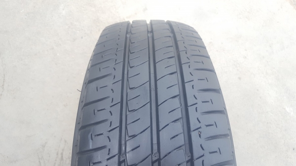 ขายยาง\% 215/70/15 ปี 2217 MICHERLIN 4 เส้น ขายยาง\% 215/70/15 ปี 2217 MICHERLIN 4 เส้น