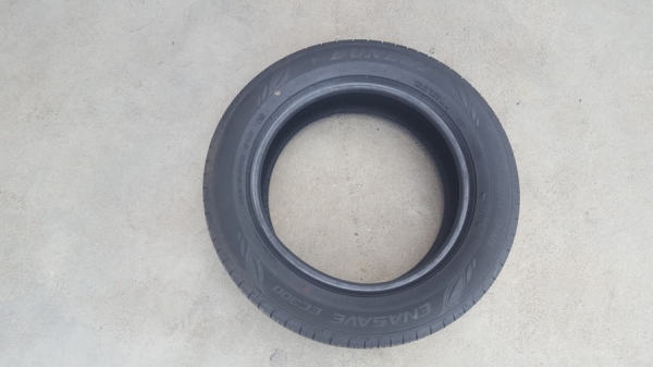 ขายยาง\% 185/60/15 ปี 17 DUNLOP 4 เส้น ขายยาง\% 185/60/15 ปี 17 DUNLOP 4 เส้น