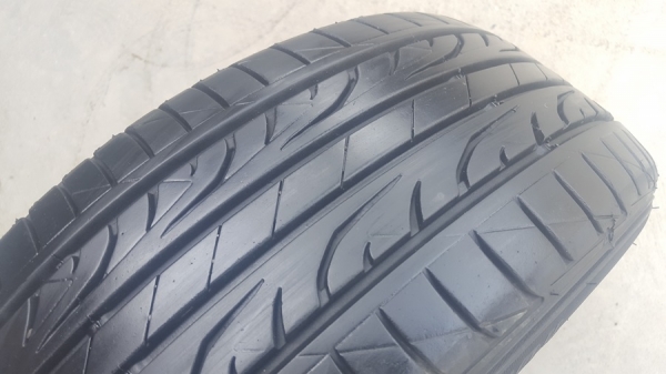 ขายยาง\% 185/55/15 ปี 17/2เส้น+ปี15/2เส้น DUNLOP 4 เส้น ขายยาง\% 185/55/15 ปี 17/2เส้น+ปี15/2เส้น DUNLOP 4 เส้น