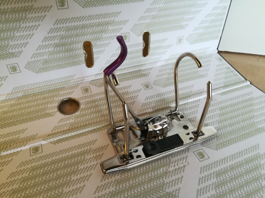 (แบบ A) แฟ้มตราช้าง 120F มือสอง