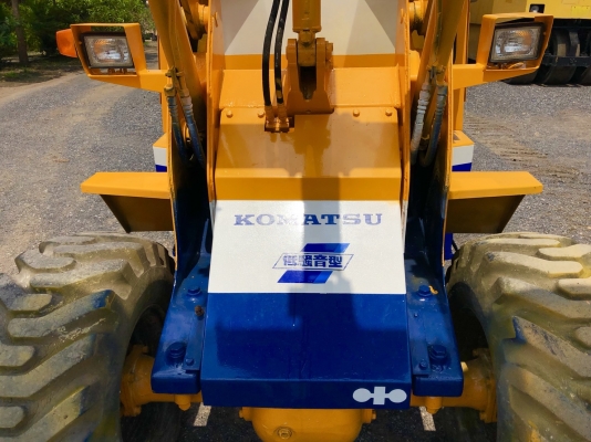 ขายรถตัก KOMATSU WA30-2 เครื่อง3 สูบ ระบบเลี้ยวเอวอ่อน 1500 ชม สมบูรณ์พร้อมใช้ครับ FROM JAPAN ติดต่อ 063-9316985 ID LINE : 0639316985 ขายรถตัก KOMATSU WA30-2 เครื่อง3 สูบ ระบบเลี้ยวเอวอ่อน 1500 ชม สมบูรณ์พร้อมใช้ครับ FROM JAPAN ติดต่อ 063-9316985 ID LINE : 0639316985