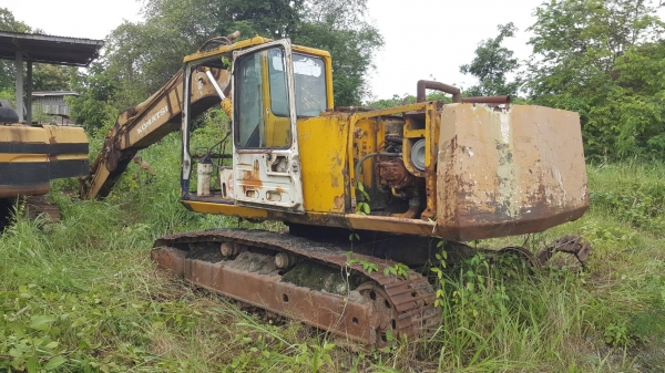 ขายถูกตามสภาพ แบคโฮ KOMATSU PC200-5 คอนโทรลยาว เครื่อง 6BD1 เทอร์โบ ปั้มเดิม ช่วงล่างต้องเช็คใหม่ เอกสารใบซื้อขาย