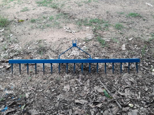 ขอขายคราดรถไถความยาว 2 เมตร ราคา 2,500 สนใจสอบถามได้ครับ 0819717099 ผอ.ภัทรพงษ์