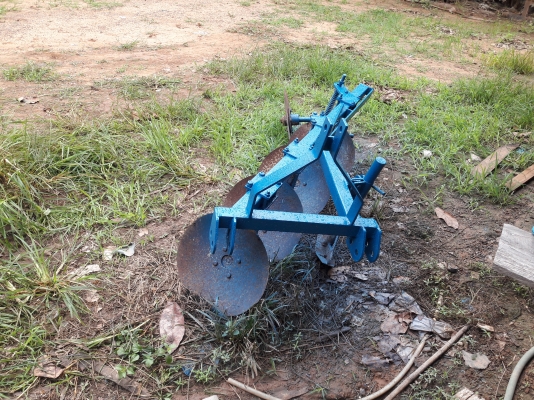 ขายผาน4  ราคา6,500 ใส่รถไถ 15 - 32แรง สนใจสอบถามได้ครับ 0819717099 ผอ.ภัทรพงษ์