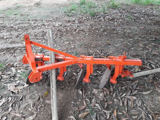 ขายผาน4  ราคา6,500 ใส่รถไถ 15 - 32แรง สนใจสอบถามได้ครับ 0819717099 ผอ.ภัทรพงษ์