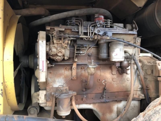 ขาย 395,000 รถบด 10 ตัน DYNAPAC CA25-II  ( 2 เพลา ) 2 เปลือก หนามหุ้มเรียบ  ถอดออกไว้ เฟืองปลายมอเตอร์แตก) เครื่อง คามินท์ (Turbo เสีย) ระบบสั่นสะเทือนพร้อมใช้งาน เอกสารเล่มทะเบียน  รถอยู่  อุดรธานี  โทร 0610710295  สนใจ รายการสินค้า อื่นๆ ที่ เว็ปไชค์ Tr