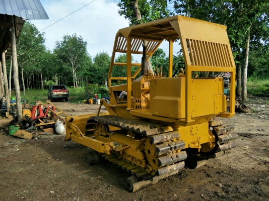 ขายรถแทรคเตอร์ K0MATSU D20P-5 ตีนเป็ด ช่วงล่างใหม่ทั้งหมด ราคา 195000 ขายรถแทรคเตอร์ K0MATSU D20P-5 ตีนเป็ด ช่วงล่างใหม่ทั้งหมด ราคา 195000