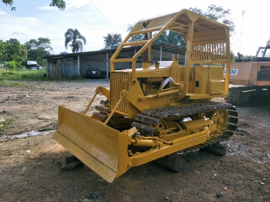 ขายรถแทรคเตอร์ K0MATSU D20P-5 ตีนเป็ด ช่วงล่างใหม่ทั้งหมด ราคา 195000 ขายรถแทรคเตอร์ K0MATSU D20P-5 ตีนเป็ด ช่วงล่างใหม่ทั้งหมด ราคา 195000