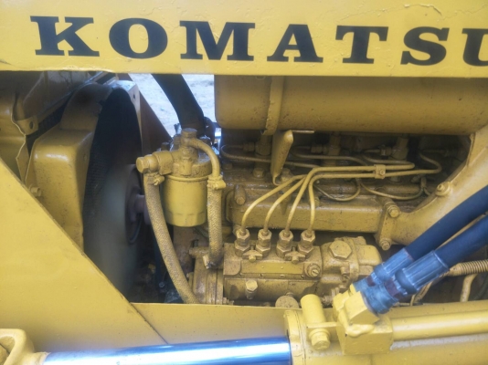 ขายรถแทรคเตอร์ K0MATSU D20P-5 ตีนเป็ด ช่วงล่างใหม่ทั้งหมด ราคา 195000