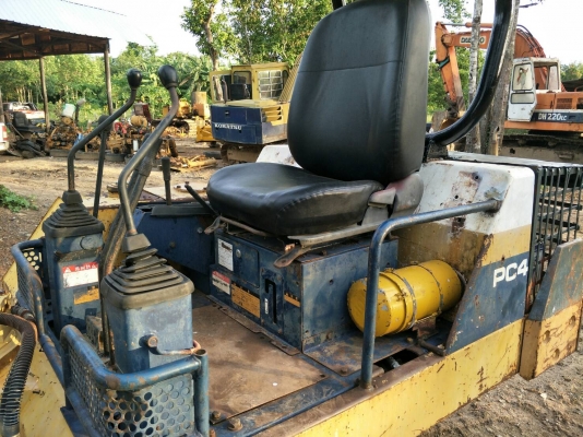 ขายรถแบคโฮ KOMATSU PC40-6 ราคา 200000