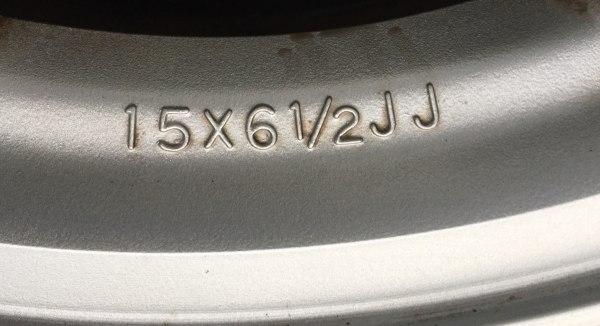 ล้อแม็ก 6รู139 Chevrolet ขอบ 15 พร้อมยาง 205-70-15 Bridgestone ปี13