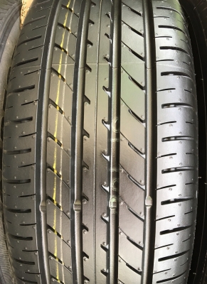 ยางป้ายแดง 205-60-16 TOYO ปี 18 ดอกยางเต็มๆ มีตุ่ม เส้นสีชัด
