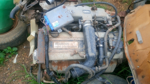 ขายเครื่องยนต์นิสสัน Rb20 พร้อมเกียร์ธรรมดา