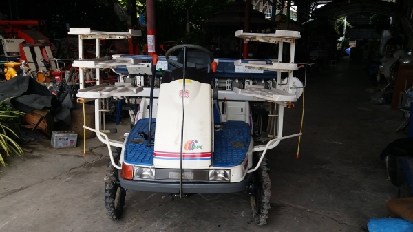 รถดำนา ISEKI LOVELY 63 รถดำนา ISEKI LOVELY 63