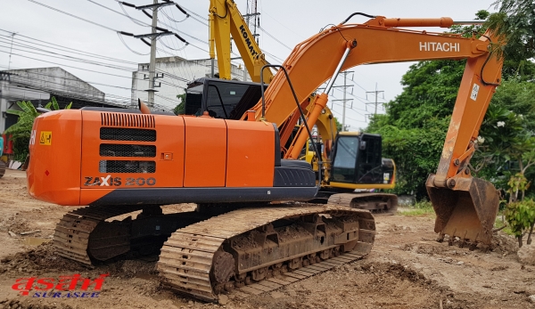 ขายรถแบคโฮ HITACHI ZX200-5G ใช้งาน 9 พันชั่วโมง กล้องหลัง สภาพเทพบุตร