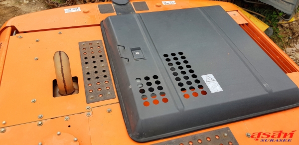 ขายรถแบคโฮ HITACHI ZX200-5G ใช้งาน 9 พันชั่วโมง กล้องหลัง สภาพเทพบุตร