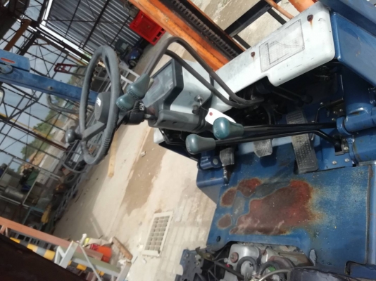 โฟล์คลิฟท์ Toyota รุ่น 5 ยกสูง 4 เมตร ยก 2 - 2.5 ตัน