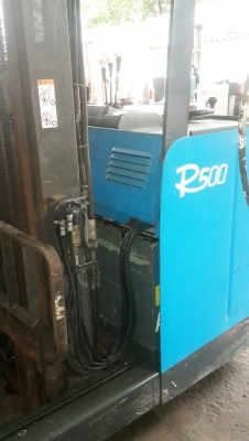 รถไฟฟ้าแบบยืนขับ ขนาด1.8ตัน รถไฟฟ้าแบบยืนขับ ขนาด1.8ตัน