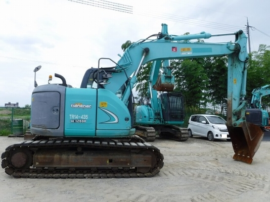 ขายรถขุดนำเข้าจากประเทศญี่ปุ่น KOBELCO SK125SR #YV05 ถึงไทยเร็วๆนี้ สนใจติดต่อสอบถาม 092-3309229 อี๊ด