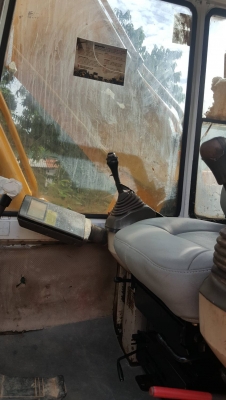 ขายPC200-5 คอนโทลสั้นตัวเดีนจีบเครื่องปั้มดีช่วงล่างเต็ม พร้อมใช้งานเอกสาร ใบซื้อขาย ไฟฟ้าครบราคา690000บาท ติดต่อคุณอ๊อฟ พิจิตร 086-737-9991