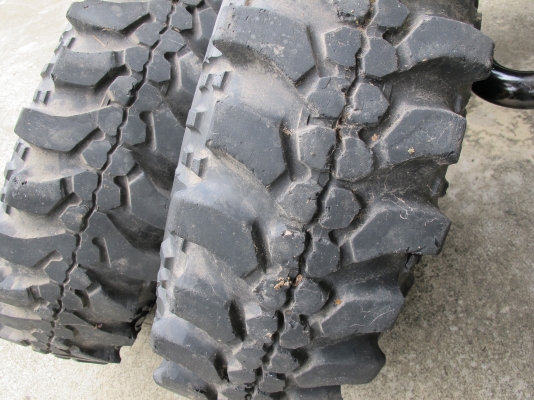 ยางตะขาบ 32-9.5- R15 ยางตะขาบ 32-9.5- R15