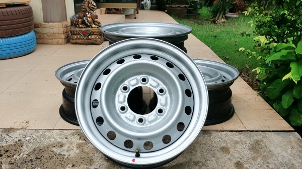 กระทะอีซูซุถอดป้ายแดงขอบ15 6รู139.7 ชุด 4วง