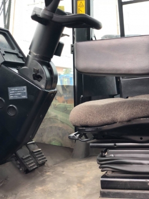 ขายรถตักล้อยาง CAT 980G รถนอกนำเข้าเองจากญี่ปุ่น สภาพสวยพร้อมใช้ มีVDOการทำงานครับ ขายรถตักล้อยาง CAT 980G รถนอกนำเข้าเองจากญี่ปุ่น สภาพสวยพร้อมใช้ มีVDOการทำงานครับ