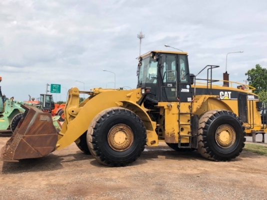 ขายรถตักล้อยาง CAT 980G รถนอกนำเข้าเองจากญี่ปุ่น สภาพสวยพร้อมใช้ มีVDOการทำงานครับ ขายรถตักล้อยาง CAT 980G รถนอกนำเข้าเองจากญี่ปุ่น สภาพสวยพร้อมใช้ มีVDOการทำงานครับ