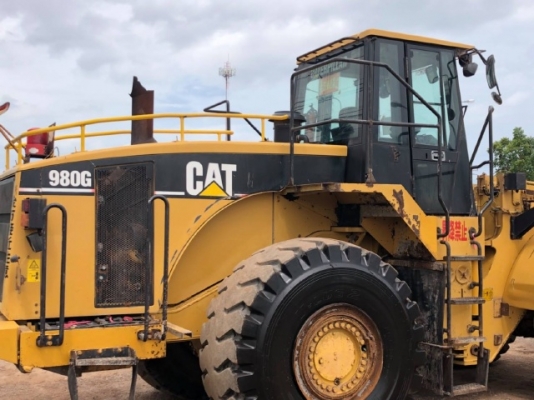 ขายรถตักล้อยาง CAT 980G รถนอกนำเข้าเองจากญี่ปุ่น สภาพสวยพร้อมใช้ มีVDOการทำงานครับ ขายรถตักล้อยาง CAT 980G รถนอกนำเข้าเองจากญี่ปุ่น สภาพสวยพร้อมใช้ มีVDOการทำงานครับ