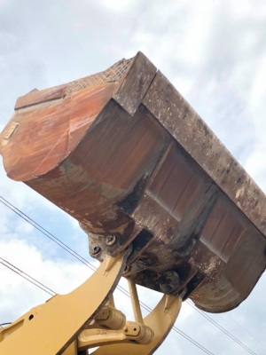 ขายรถตักล้อยาง CAT 980G รถนอกนำเข้าเองจากญี่ปุ่น สภาพสวยพร้อมใช้ มีVDOการทำงานครับ ขายรถตักล้อยาง CAT 980G รถนอกนำเข้าเองจากญี่ปุ่น สภาพสวยพร้อมใช้ มีVDOการทำงานครับ