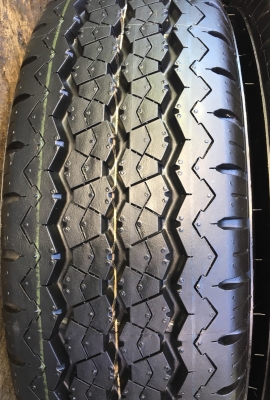 ยางป้ายแดง 215-70-15 Bridgestone ปี 18