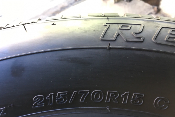 ยางป้ายแดง Bridgestone 215-70-15 ยางป้ายแดง Bridgestone 215-70-15