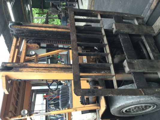 อาร์ ซี เอช โฟรคลิฟท์ ขาย โคมะสุ 3.5 ตัน ดีเซล