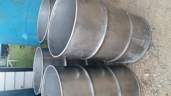 ขาย ถังสแตนเลส 200 ลิตร สวย พร้อมใช้ค่ะ ขาย ถังสแตนเลส 200 ลิตร สวย พร้อมใช้ค่ะ