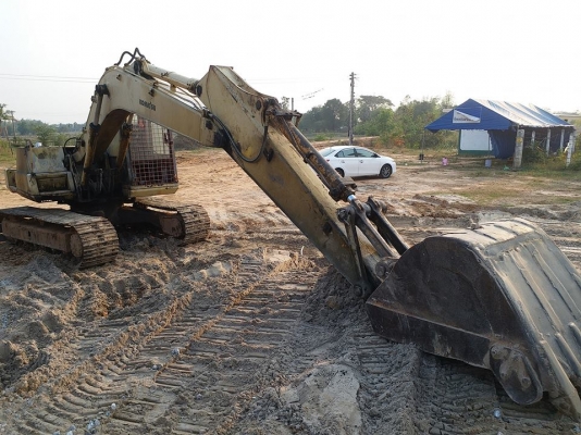 ขายรถแบ็คโค PC150-3 โคมัสสุ บูมสวยช่วงล่างดี ทำงานประจำ เครื่องเดิมปั๊มแห้ง