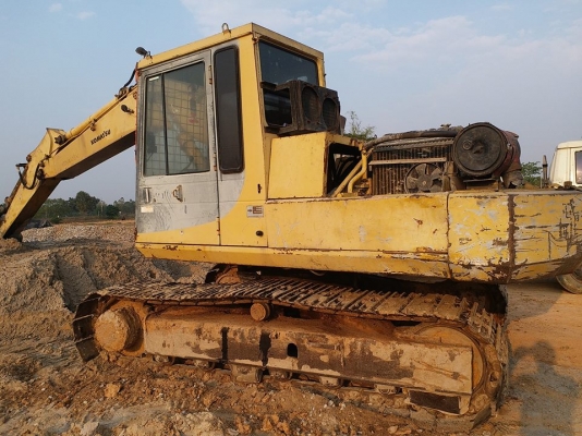 ขายรถแบ็คโค PC150-3 โคมัสสุ บูมสวยช่วงล่างดี ทำงานประจำ เครื่องเดิมปั๊มแห้ง