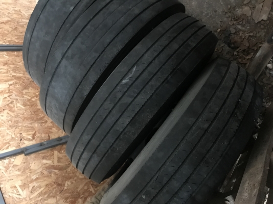 ขายยางสิบล้อพร้อมกะทะ