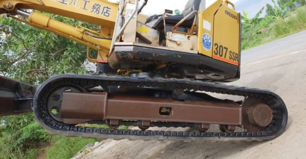 ขายด่วนรถแบคโฮCATแคล70SRเคื่อง4สูบ4D32ดีปั้มนี้วดีคอลโทลน้ำมันเทียบเท่าPC70คันเร่งออโต้รถนอกเพิ่งเข้ามาใหม่สถาพดีพร้อมใช้ยังไม่เคยใช้งานในไทยเลย