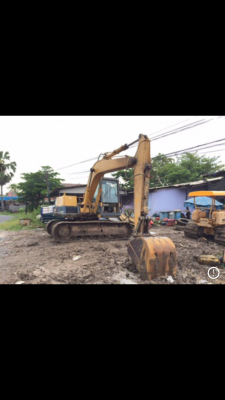 ขายรถแม็คโคร KOMATSU PC100-3 เก่าญี่ปุ่น รถสวยพร้อมใช้งาน มีเอกสารใบอินวอย เครื่องดีช่วงล่างดี ใบแทร็กสวย ราคาต่อรองคุยกันได้ โทร0616613023แพรว