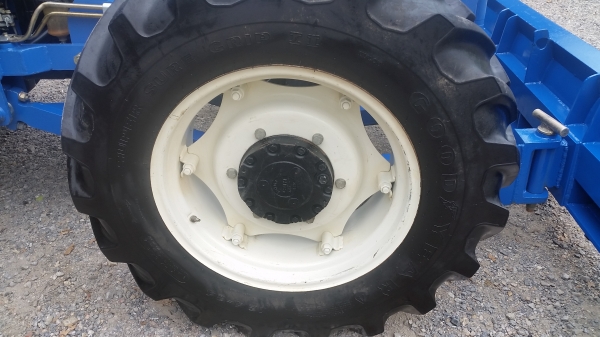 ขายรถไถ NEWHOLLAND   TT 4.75   4WD