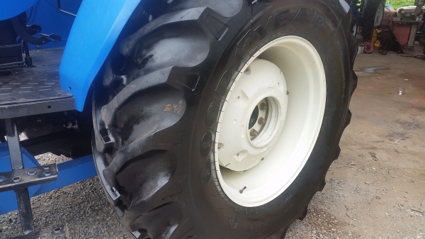 ขายรถไถ NEWHOLLAND   TT 4.75   4WD