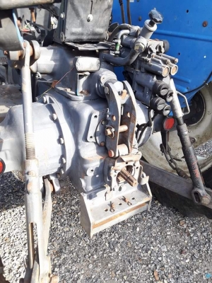 ขายรถไถฟอร์ด  FORD  NEWHOLLAND  6610S 4WD