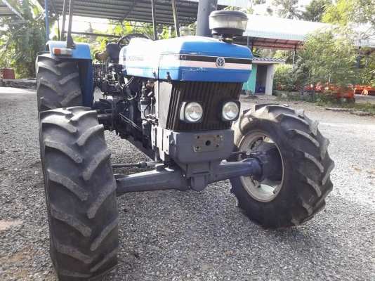 ขายรถไถฟอร์ด  FORD  NEWHOLLAND  6610S 4WD