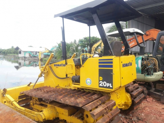 ขายจ้า..KOMATSU D20PL-7E  มาใหม่..เก่านอกแท้..แทรคใหญ่..70...ชั่วโมงน้อย..พร้อมใช้..โทร 089-3818694  จ๊อย..