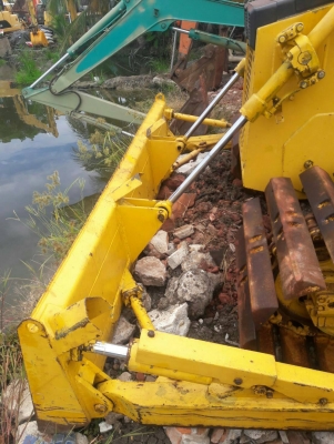 ขายจ้า..KOMATSU D20PL-7E  มาใหม่..เก่านอกแท้..แทรคใหญ่..70...ชั่วโมงน้อย..พร้อมใช้..โทร 089-3818694  จ๊อย..