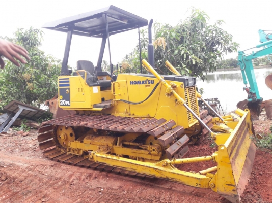 ขายจ้า..KOMATSU D20PL-7E  มาใหม่..เก่านอกแท้..แทรคใหญ่..70...ชั่วโมงน้อย..พร้อมใช้..โทร 089-3818694  จ๊อย..